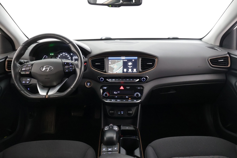 Hyundai IONIQ electric vaihtoauto