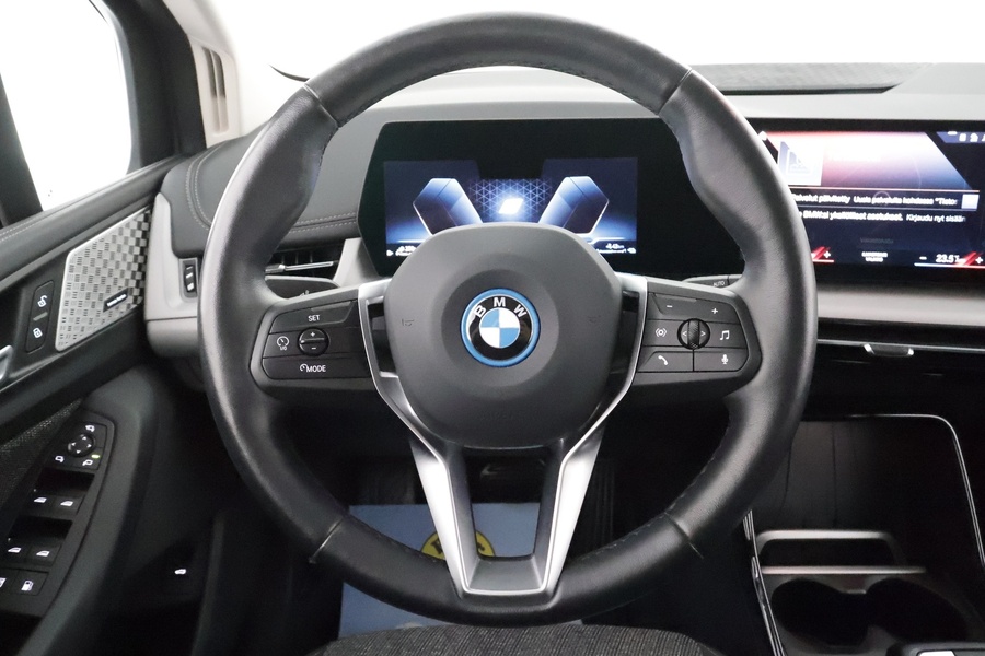 BMW 225 vaihtoauto