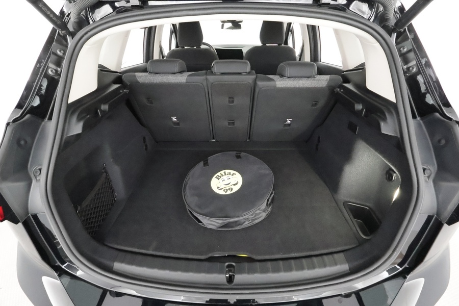 BMW 225 vaihtoauto
