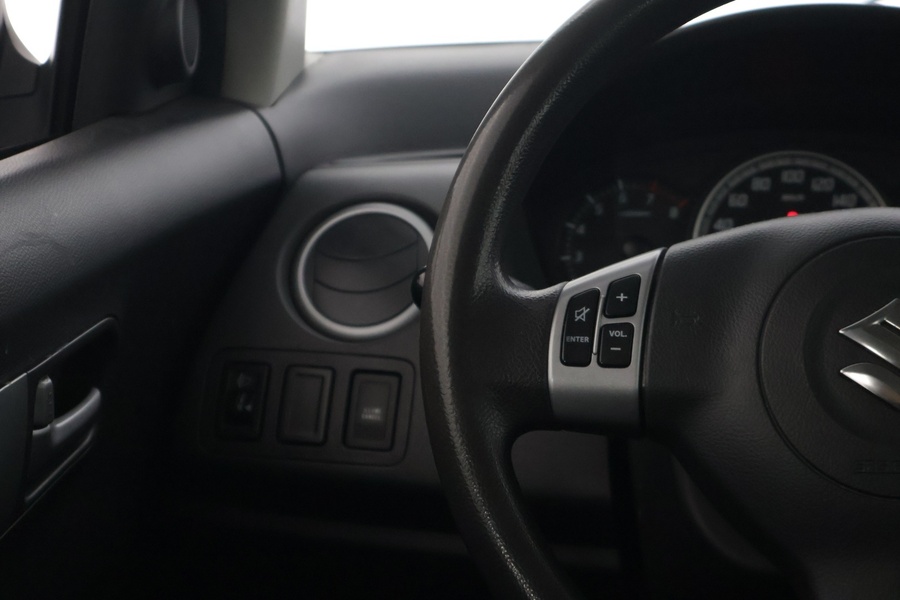 Suzuki Swift vaihtoauto