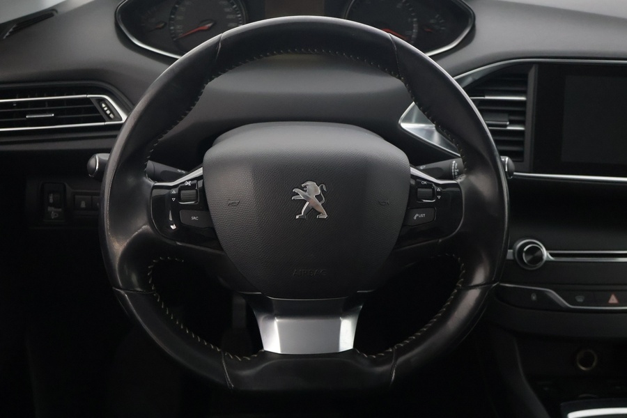 Peugeot 308 vaihtoauto