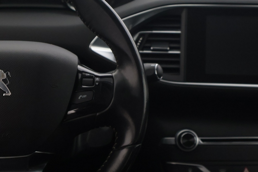 Peugeot 308 vaihtoauto