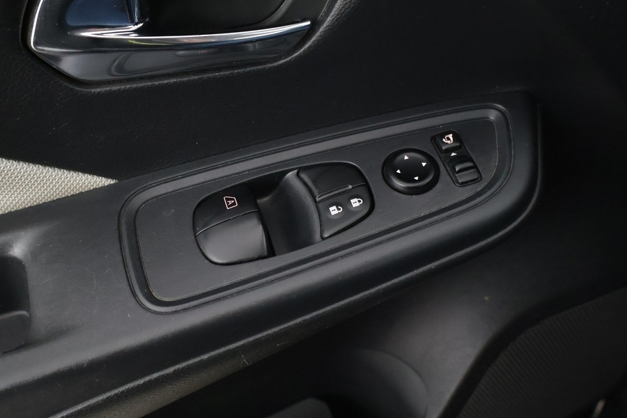 Nissan Micra vaihtoauto