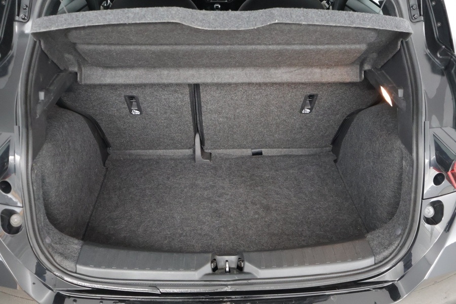 Nissan Micra vaihtoauto