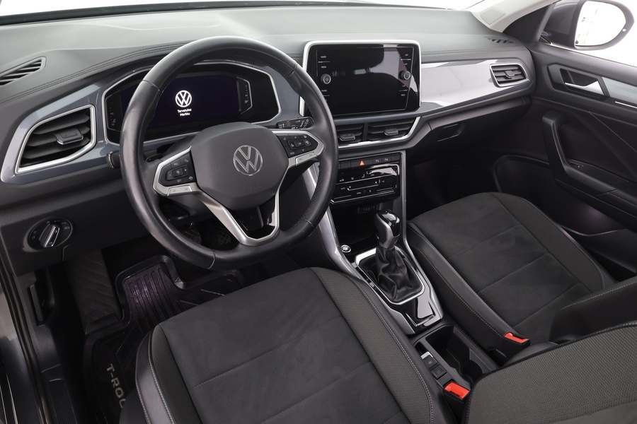 Volkswagen T-Roc vaihtoauto