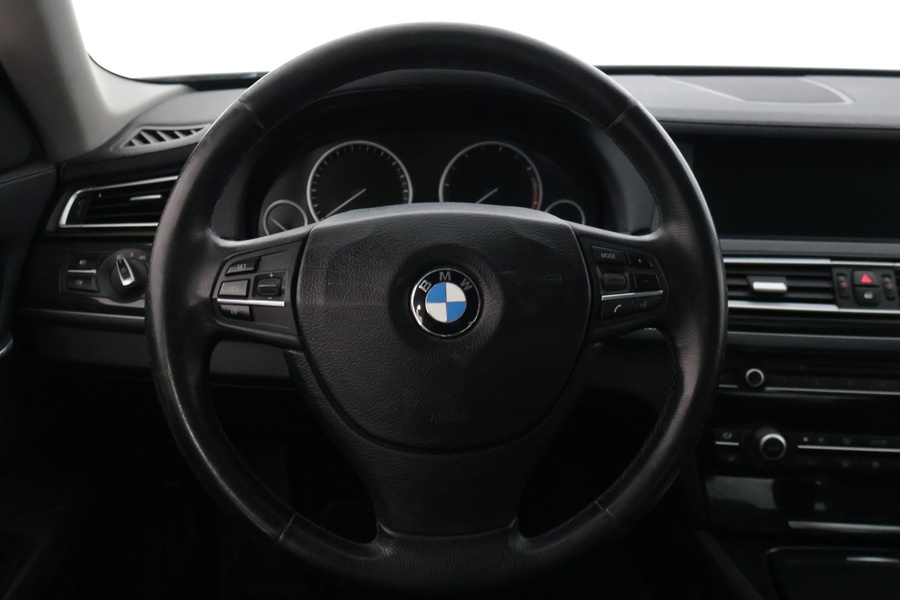 BMW 730 vaihtoauto
