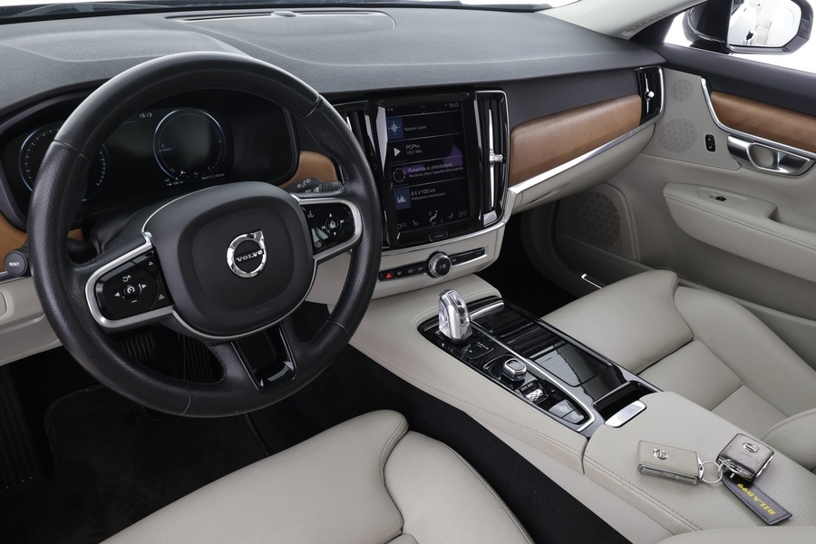 Volvo V90 vaihtoauto