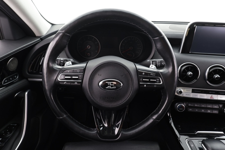 Kia Stinger vaihtoauto