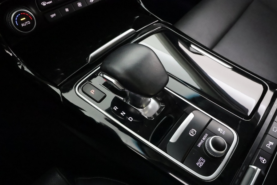 Kia Stinger vaihtoauto