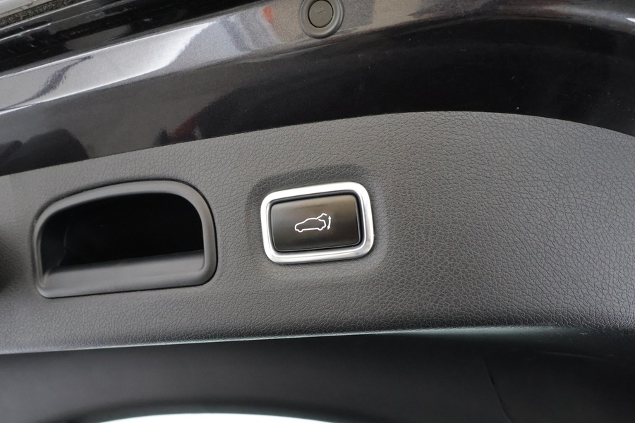 Kia Stinger vaihtoauto