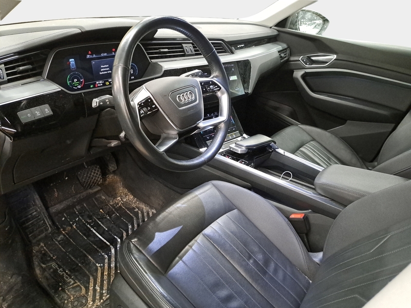 Audi e-tron vaihtoauto