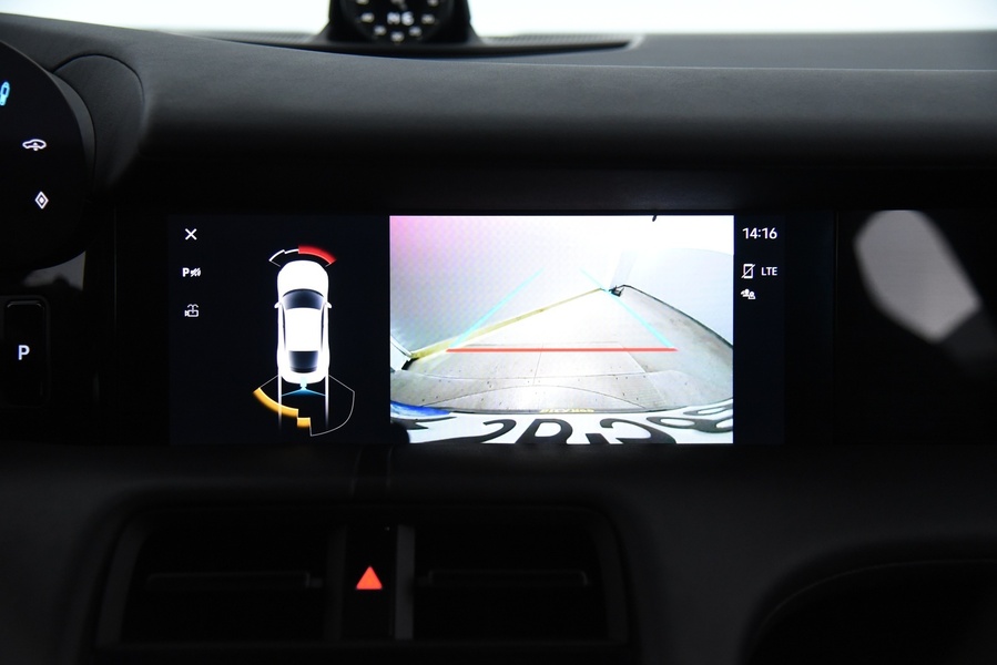 Porsche Taycan vaihtoauto