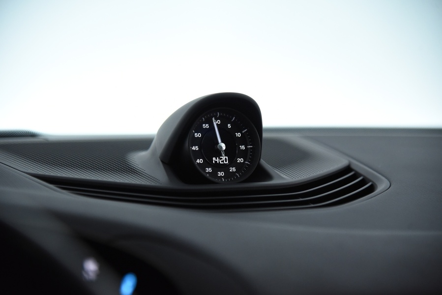 Porsche Taycan vaihtoauto