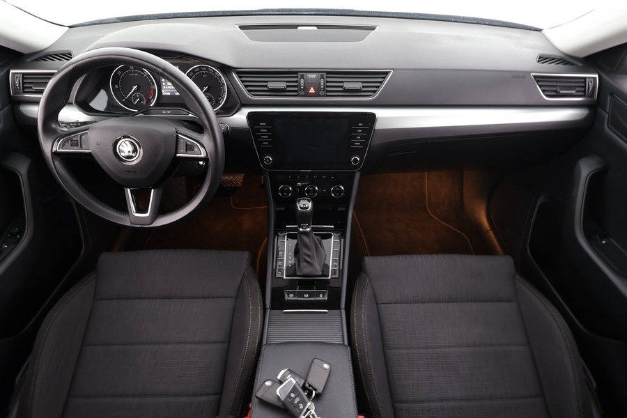 Skoda Superb vaihtoauto