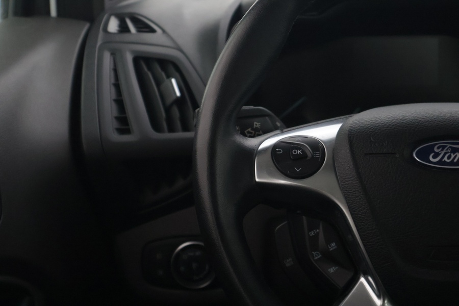 Ford Grand Tourneo Connect vaihtoauto