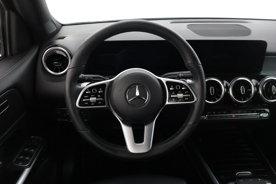 Mercedes-Benz GLB vaihtoauto