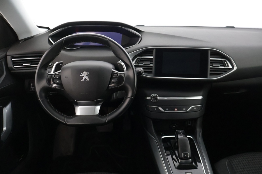 Peugeot 308 vaihtoauto