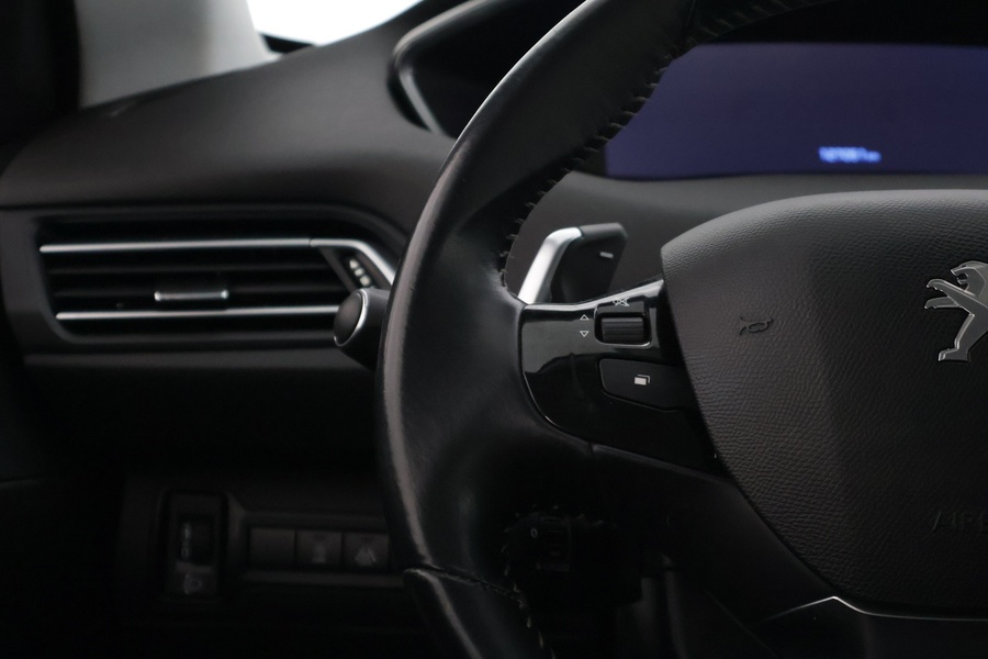 Peugeot 308 vaihtoauto