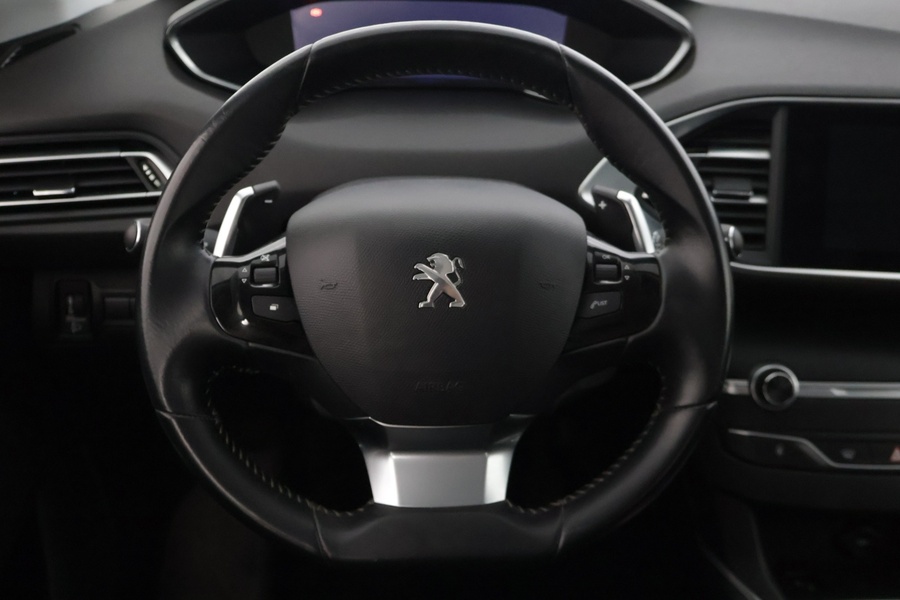 Peugeot 308 vaihtoauto