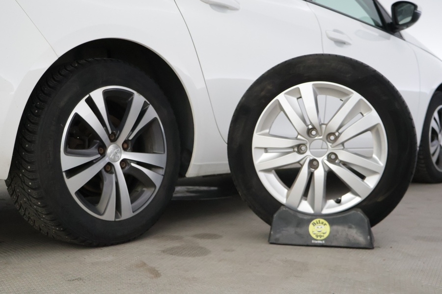 Peugeot 308 vaihtoauto