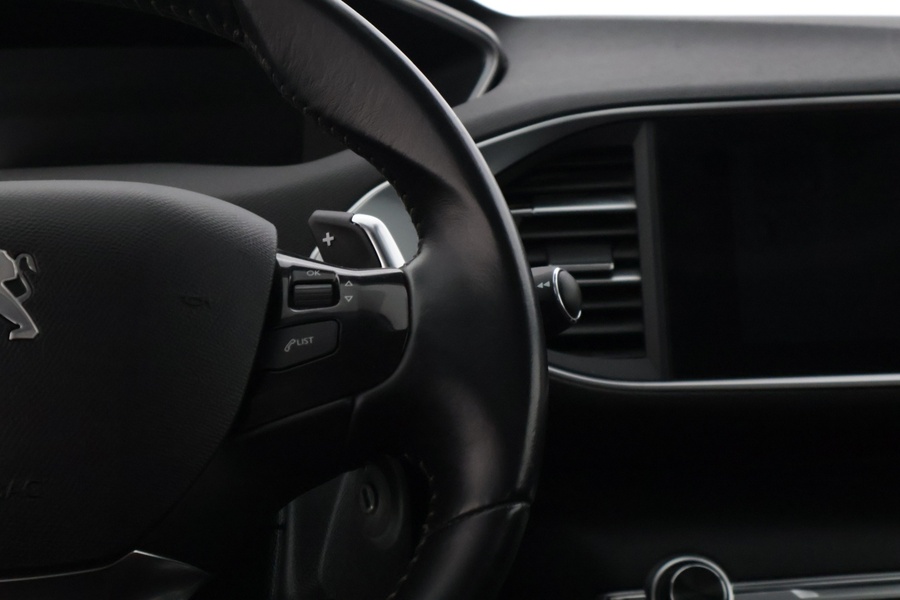 Peugeot 308 vaihtoauto