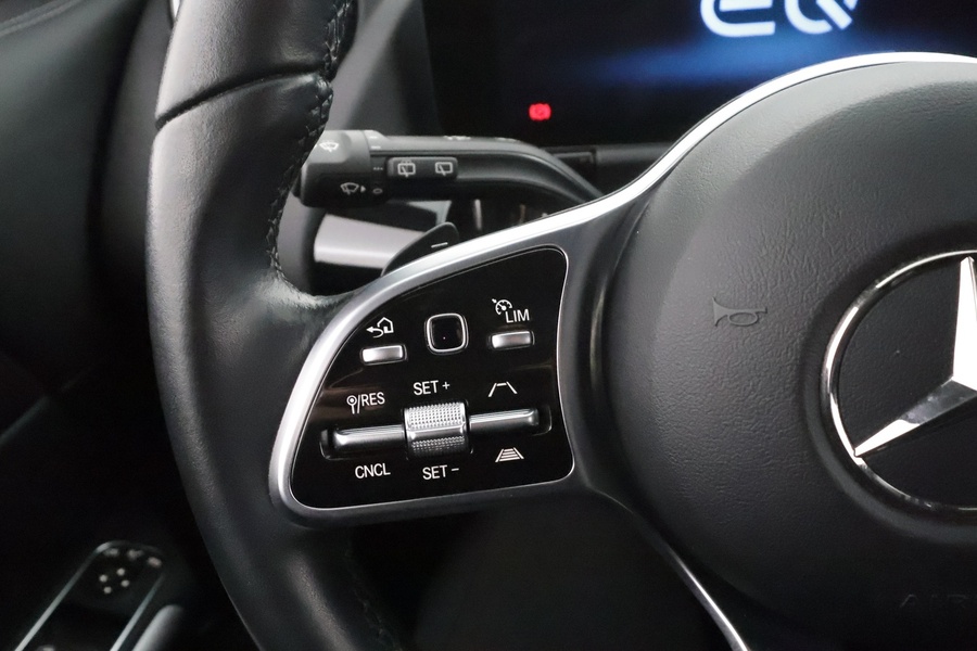 Mercedes-Benz EQA vaihtoauto