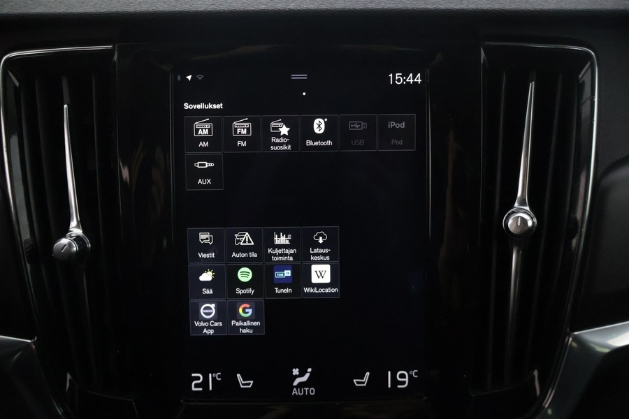 Volvo V90 vaihtoauto