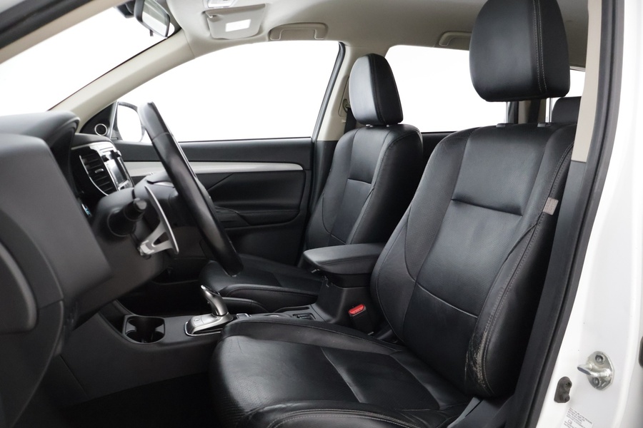 Mitsubishi Outlander vaihtoauto