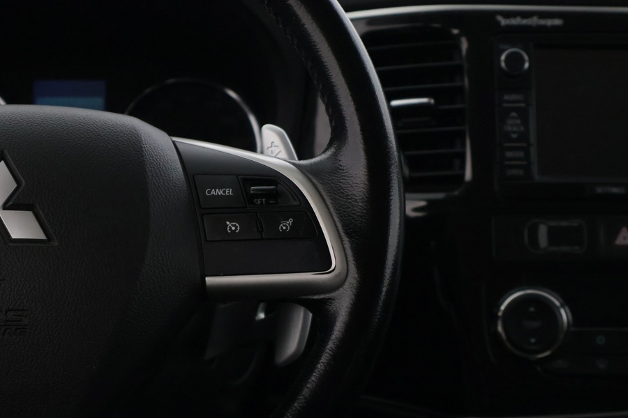 Mitsubishi Outlander vaihtoauto