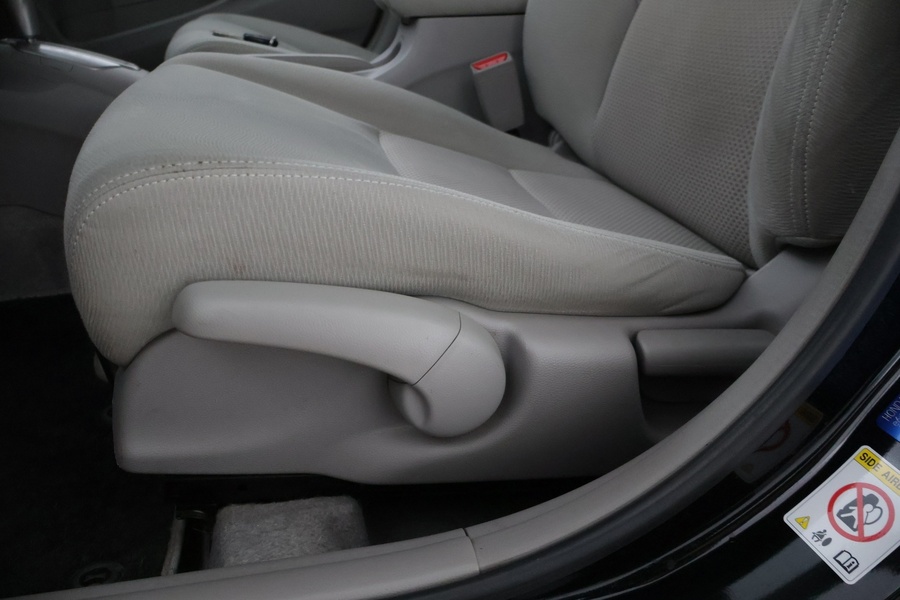 Honda Insight vaihtoauto