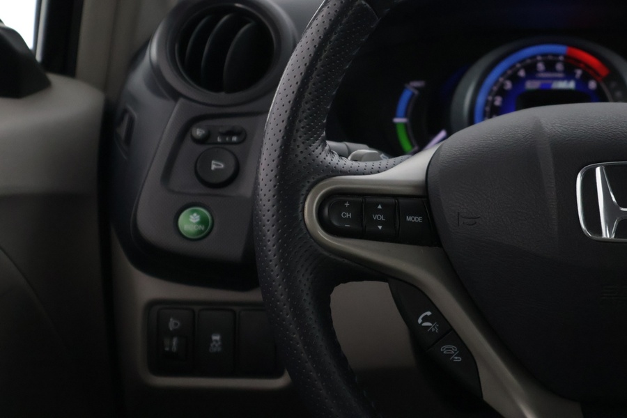 Honda Insight vaihtoauto