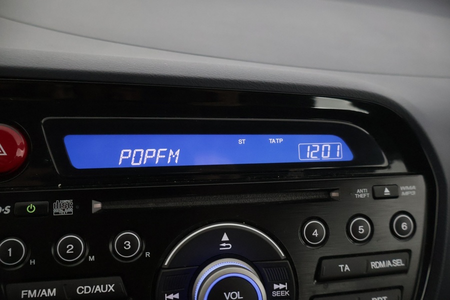 Honda Insight vaihtoauto