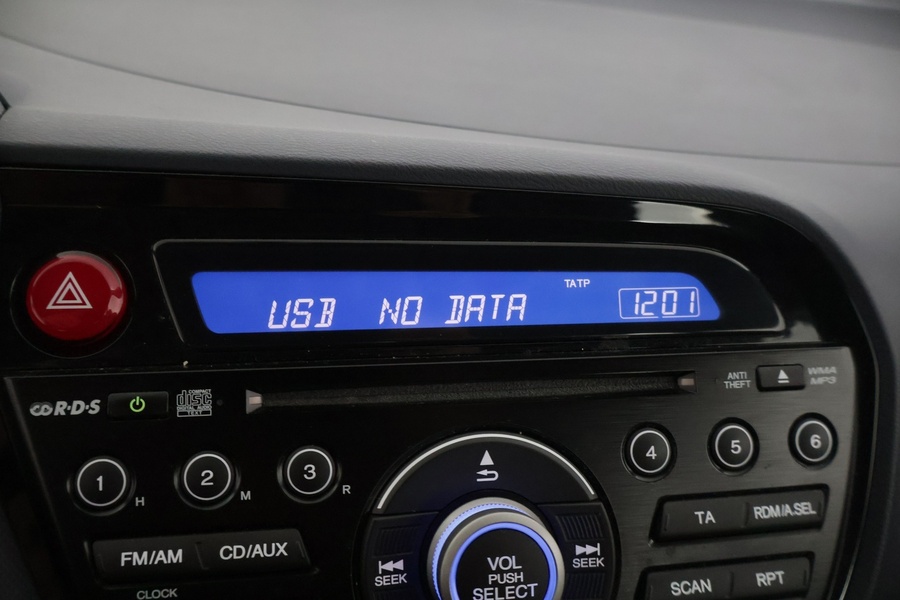 Honda Insight vaihtoauto