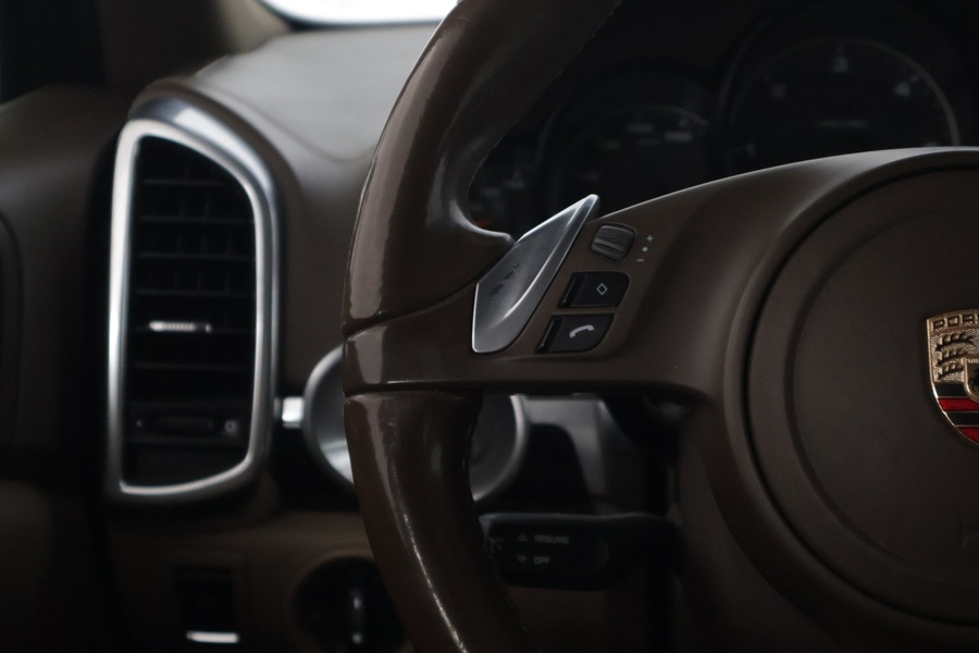 Porsche Cayenne vaihtoauto