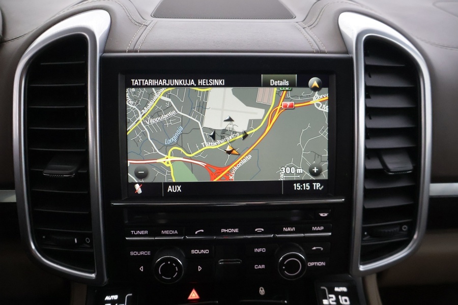 Porsche Cayenne vaihtoauto