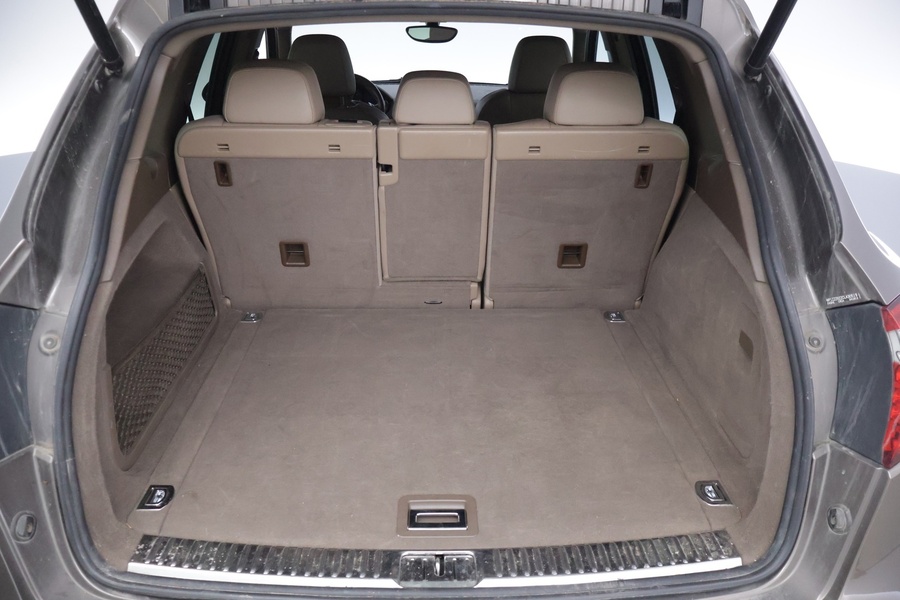 Porsche Cayenne vaihtoauto