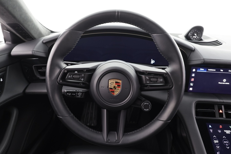 Porsche Taycan vaihtoauto