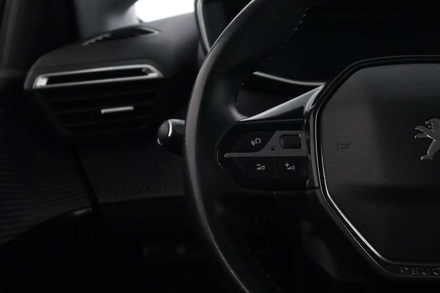 Peugeot e-208 vaihtoauto