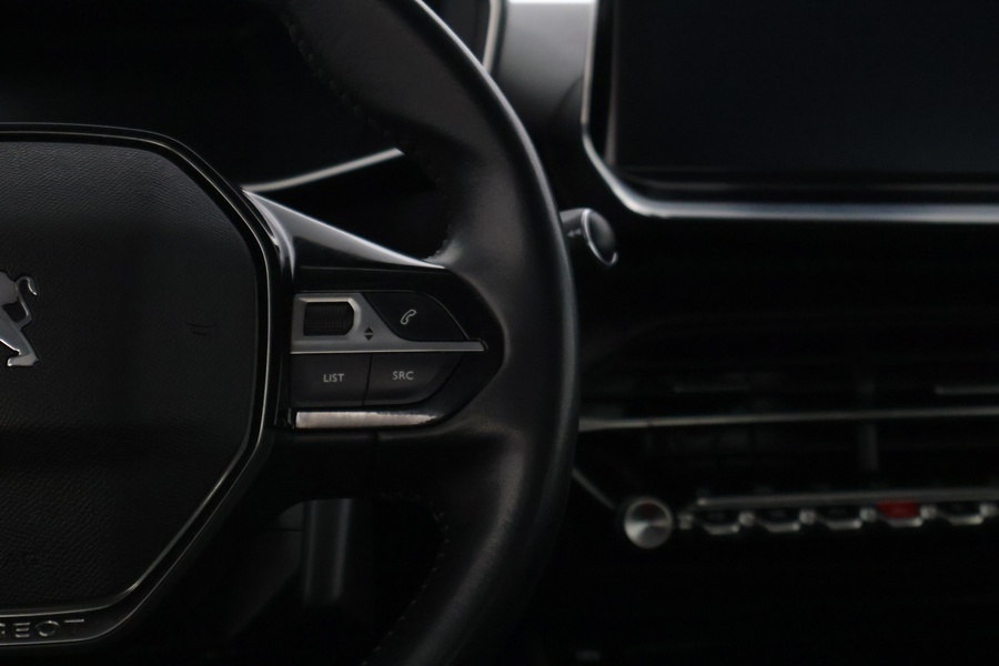 Peugeot e-208 vaihtoauto