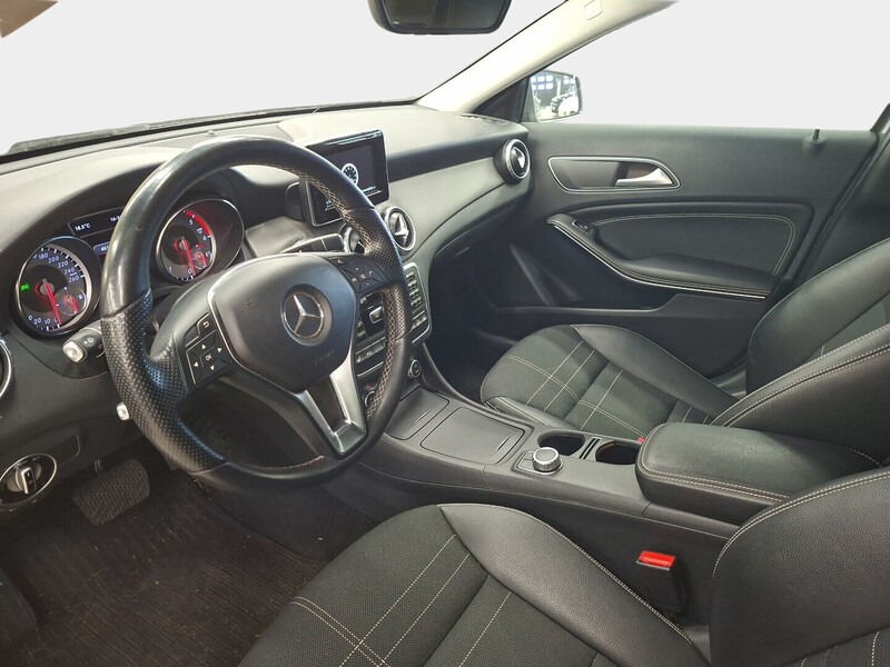 Mercedes-Benz GLA vaihtoauto