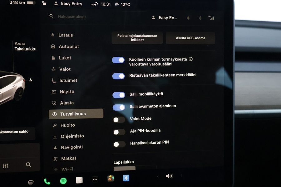 Tesla Model 3 vaihtoauto