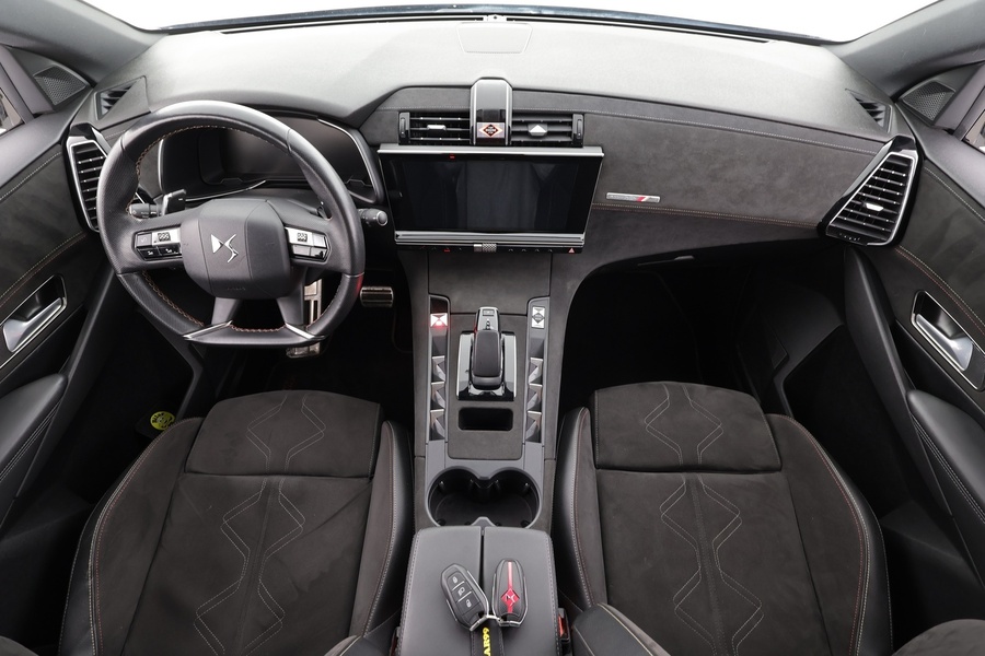 DS 7 Crossback vaihtoauto