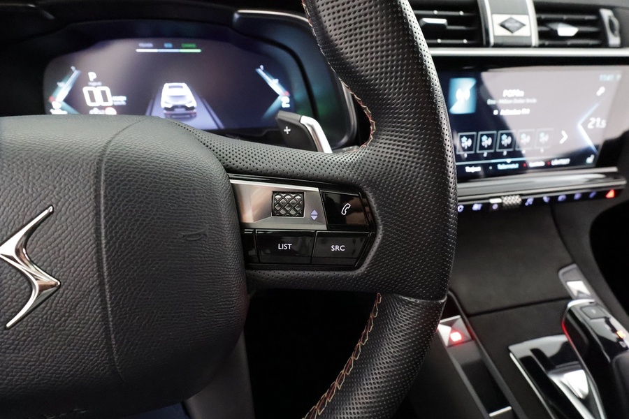 DS 7 Crossback vaihtoauto