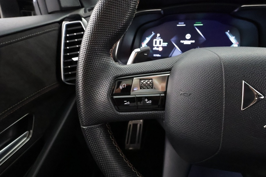 DS 7 Crossback vaihtoauto