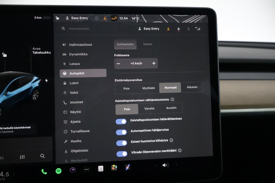 Tesla Model Y vaihtoauto
