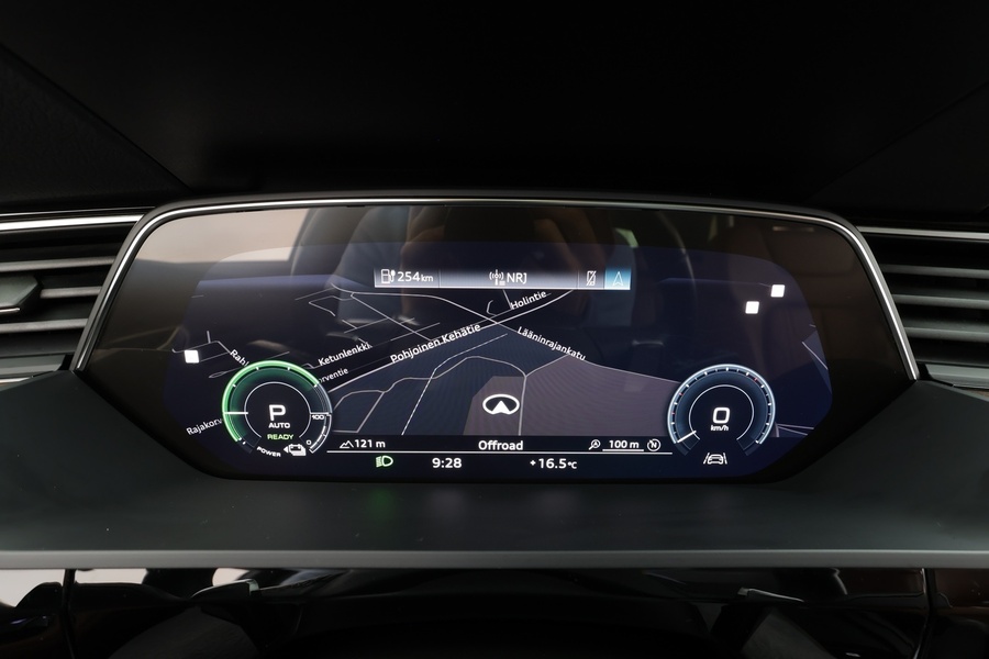 Audi e-tron vaihtoauto