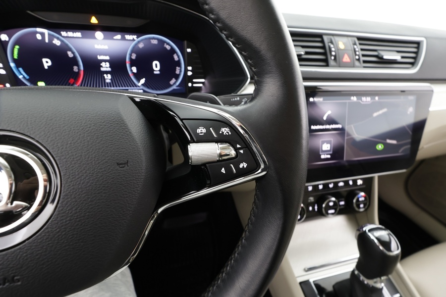 Skoda Superb vaihtoauto