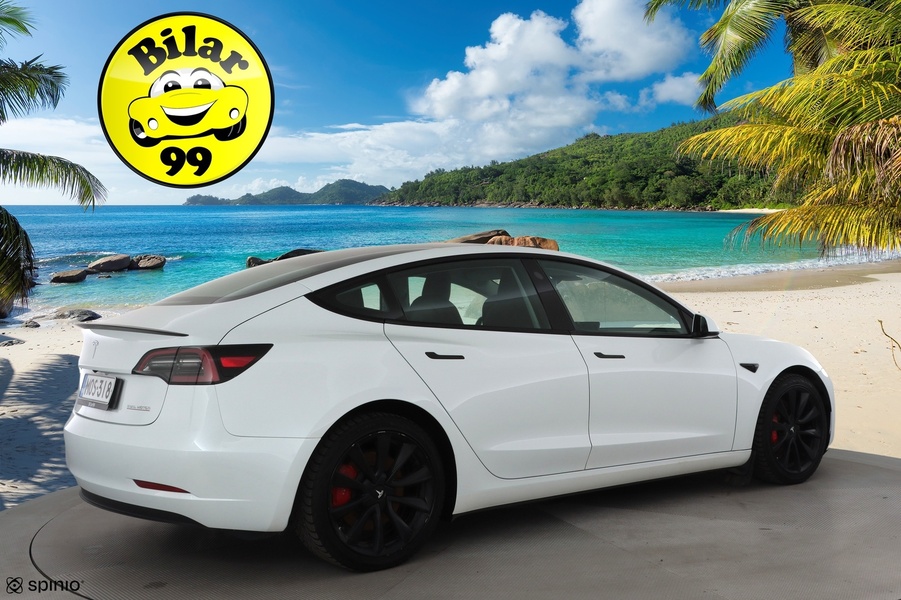 Tesla Model 3 vaihtoauto