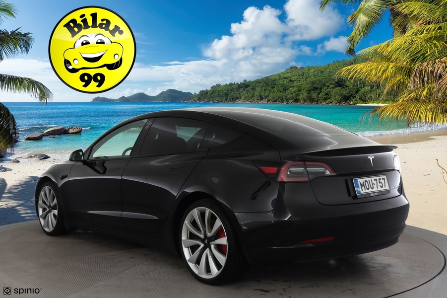 Tesla Model 3 vaihtoauto