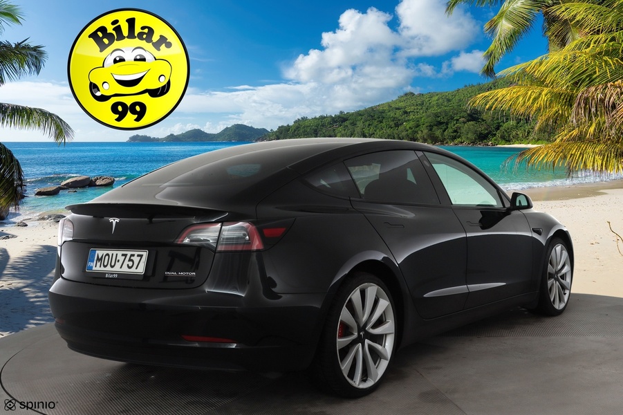 Tesla Model 3 vaihtoauto